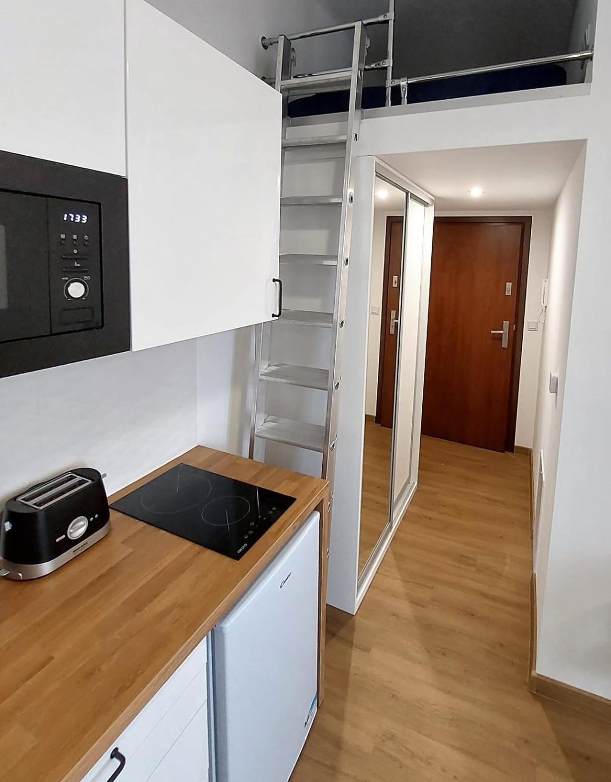 Old Town Stage Apartment One Krakow Exterior photo